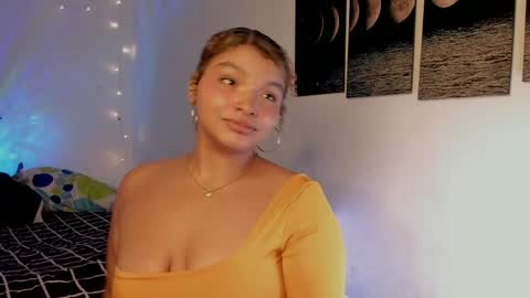chloe_kisses online show from 04-21-26, 11:27