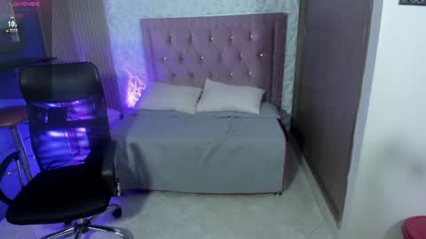 chloe_prg online show from 07-24-26, 05:05