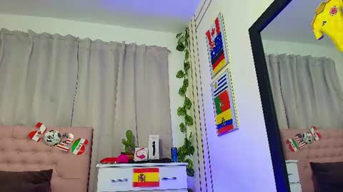 Snapshot of chloe_swarts chatting on 07-05-26, 12:50 Lulu online show from 07-05-26, 12:50