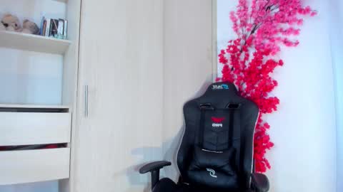 Chloe Miller  online show from 02-04-26, 02:06