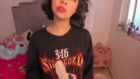   online show from 06-26-26, 05:39
