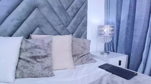 Snapshot of chloe_wilson7 chatting on 03-05-25, 11:17 chloe_wilson7 online show from 03-05-25, 11:17