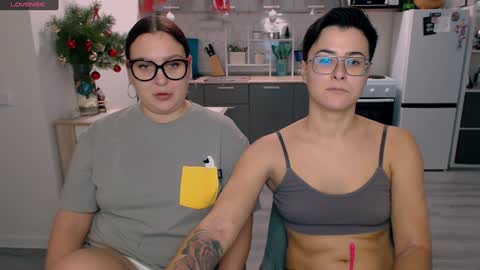 Eva and Sandra online show from 12-25-24, 12:37