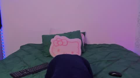  3 online show from 06-14-26, 04:25