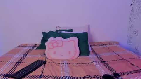  3 online show from 06-25-26, 01:38