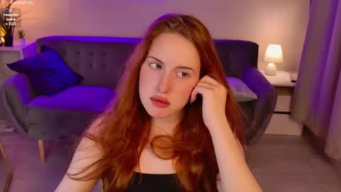 Chloe online show from 07-12-26, 10:45