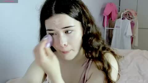 Snapshot of chloeblisss chatting on 05-29-26, 09:07 My name is Chloe Like my broadcast pls online show from 05-29-26, 09:07