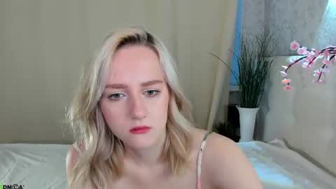 Chloe Deccker online show from 06-10-26, 01:06