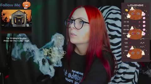 Chloe online show from 10-09-25, 05:38