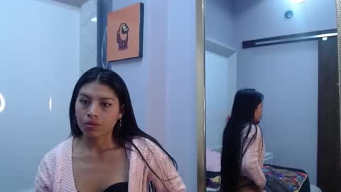 Snapshot of chloemartini_ chatting on 01-19-25, 09:01 ChloeSignup For Free Join my Fan Club online show from 01-19-25, 09:01