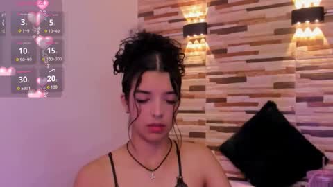 Snapshot of chloemasonn chatting on 09-11-25, 11:10 chloemasonn online show from 09-11-25, 11:10