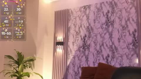 Snapshot of chloemasonn chatting on 10-15-25, 11:10 chloemasonn online show from 10-15-25, 11:10