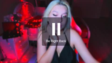 ChloeRicci online show from 10-19-25, 12:44