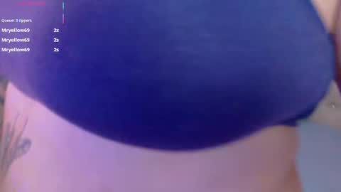 Snapshot of chloerossee chatting on 06-06-26, 01:43 Chloe rosse online show from 06-06-26, 01:43