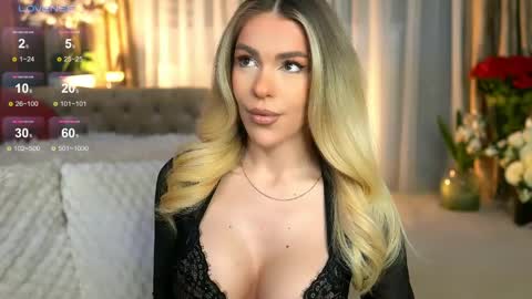 Chloe online show from 03-27-26, 09:36