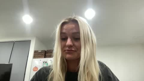 Chloe Babe online show from 01-07-26, 07:00