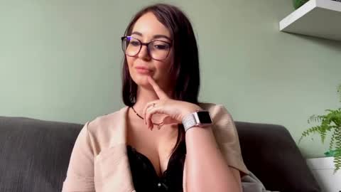 ChloeXNatural online show from 05-08-26, 06:41