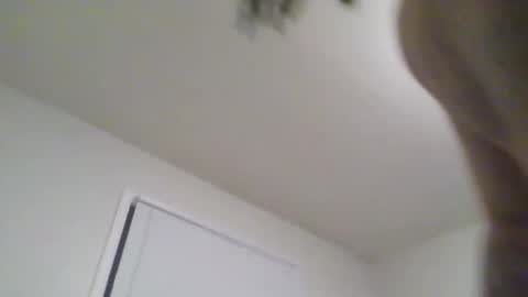 Snapshot of choclattee24 chatting on 02-19-26, 01:23 lightchocolate online show from 02-19-26, 01:23