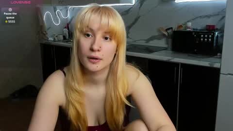 choco_meowx online show from 04-06-26, 08:26