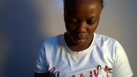 Snapshot of choco_vellvet chatting on 07-01-26, 06:37 sly online show from 07-01-26, 06:37