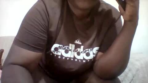 chocobabe002 online show from 10-29-25, 12:18