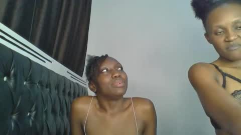 chocobear22 online show from 11-20-25, 11:37