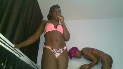 chocobear22 online show from 12-13-25, 09:09