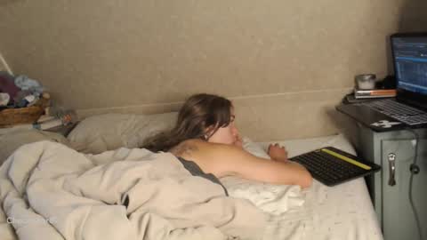 chocobear89 online show from 10-11-25, 12:15