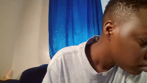 chocolatebby90 online show from 04-26-26, 06:55