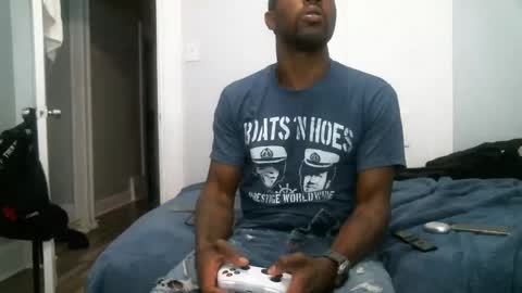 Snapshot of chocolatedolla chatting on 12-19-24, 10:21 chocolatedolla online show from 12-19-24, 10:21