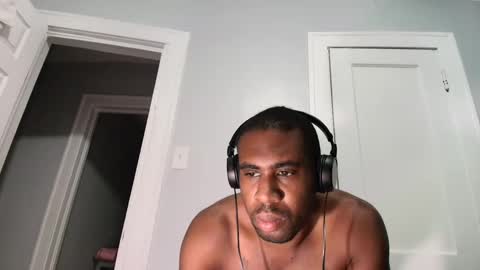 Snapshot of chocolatedolla chatting on 12-26-24, 03:49 chocolatedolla online show from 12-26-24, 03:49