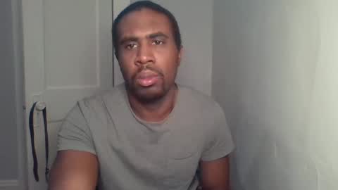 Snapshot of chocolatedolla chatting on 02-21-25, 01:33 chocolatedolla online show from 02-21-25, 01:33