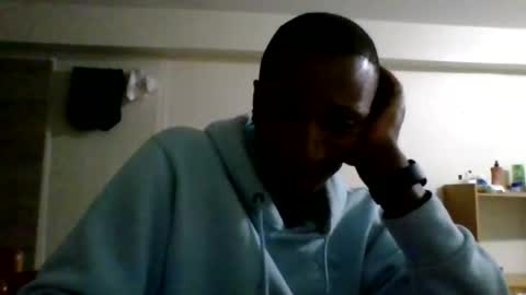 Chocolatinhermoso online show from 08-03-26, 12:20