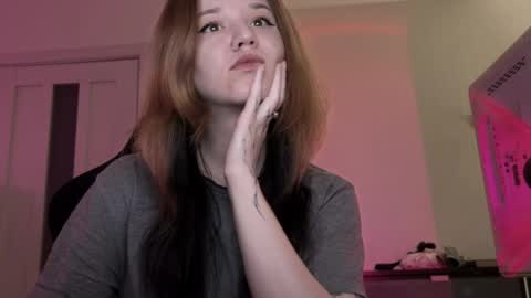 Lissa online show from 04-25-26, 01:08