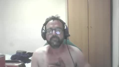 Snapshot of chokmak chatting on 09-27-25, 01:21 chokmak online show from 09-27-25, 01:21