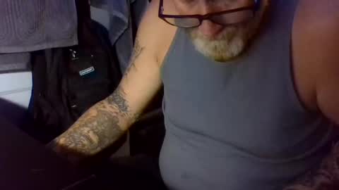 Snapshot of chompers176983 chatting on 09-30-25, 02:49 chompers online show from 09-30-25, 02:49