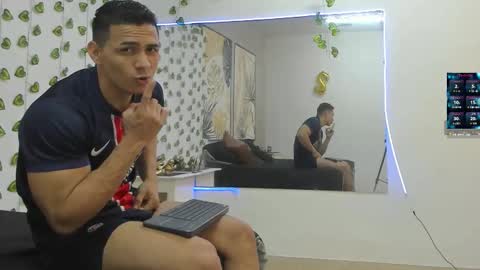 Chorey Thaylor online show from 11-19-25, 02:39