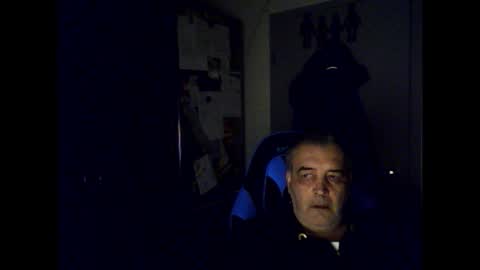 Snapshot of chris250268 chatting on 10-26-25, 03:56 Chris online show from 10-26-25, 03:56