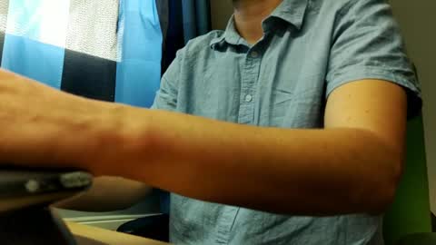 chris280989 online show from 04-25-26, 08:06