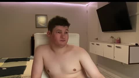 Chris Evens online show from 11-16-25, 06:46