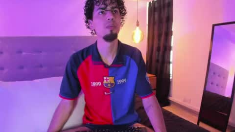 Snapshot of chris_angnel_ chatting on 06-12-26, 12:59 chris angnel online show from 06-12-26, 12:59