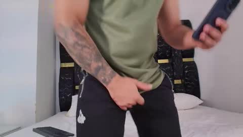 Chris B online show from 11-25-25, 06:52