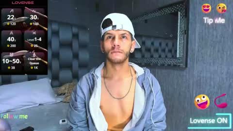 chris_grey2 online show from 07-15-26, 12:21