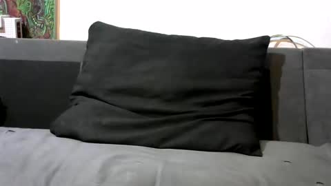 chris_horny91 online show from 12-20-25, 01:56