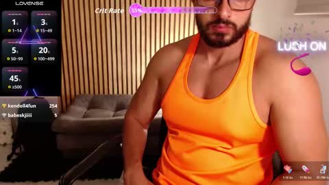 cris         Twitter magnum101010 insta magnumc20 online show from 12-04-25, 02:10