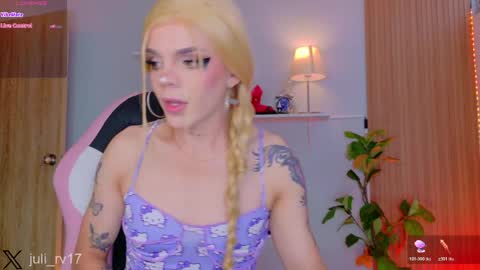 juli   Instagram july rv17 - Twitter juli rv17     online show from 04-01-26, 01:41