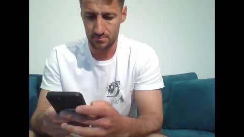 chrisaron online show from 04-17-26, 04:15