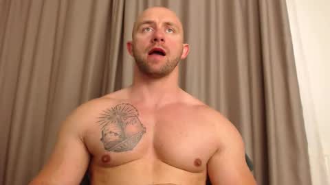Snapshot of chrisbigbiceps chatting on 05-29-26, 05:22 chrisbigbiceps online show from 05-29-26, 05:22