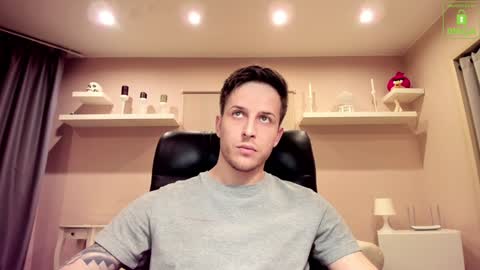 Chris online show from 02-06-25, 01:05