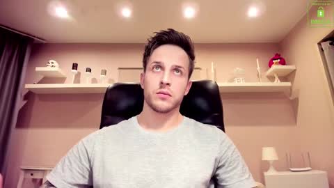 Chris online show from 02-11-25, 12:49